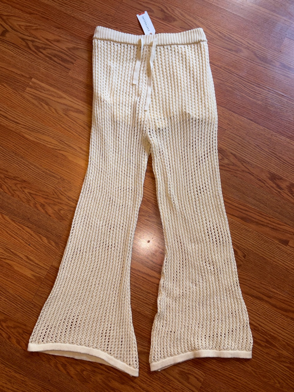 NWT-Earthbound high waisted knit pants with built in shorts